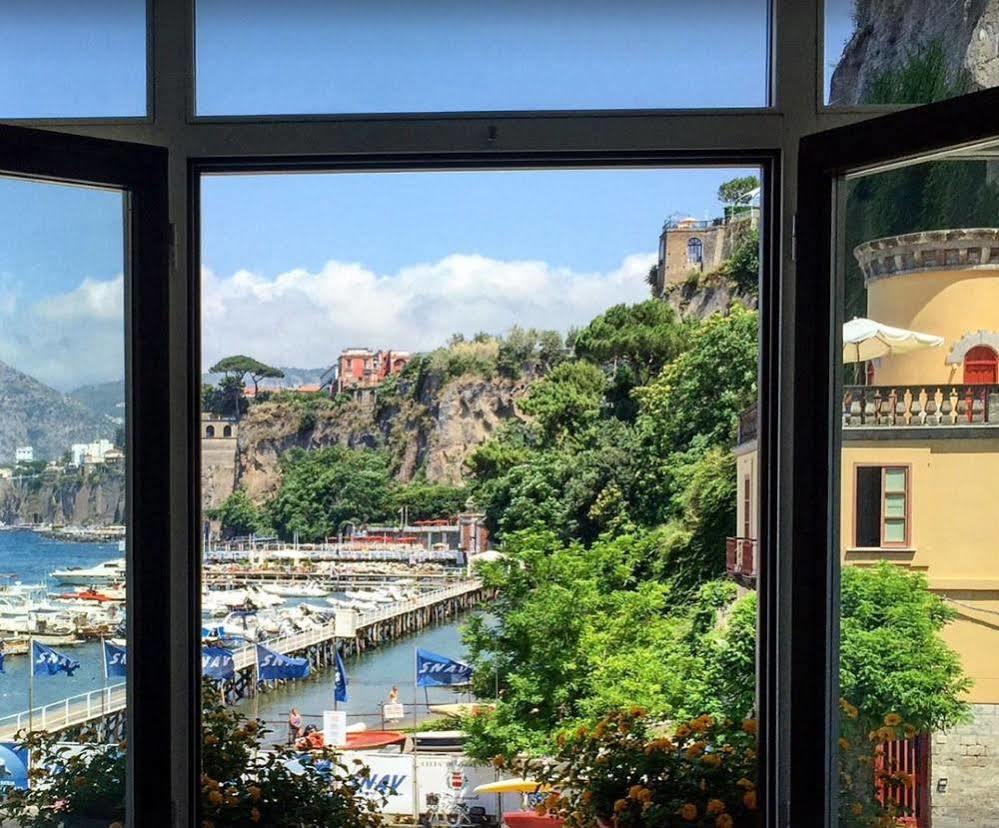 Surriento Suites Sorrento Luaran gambar