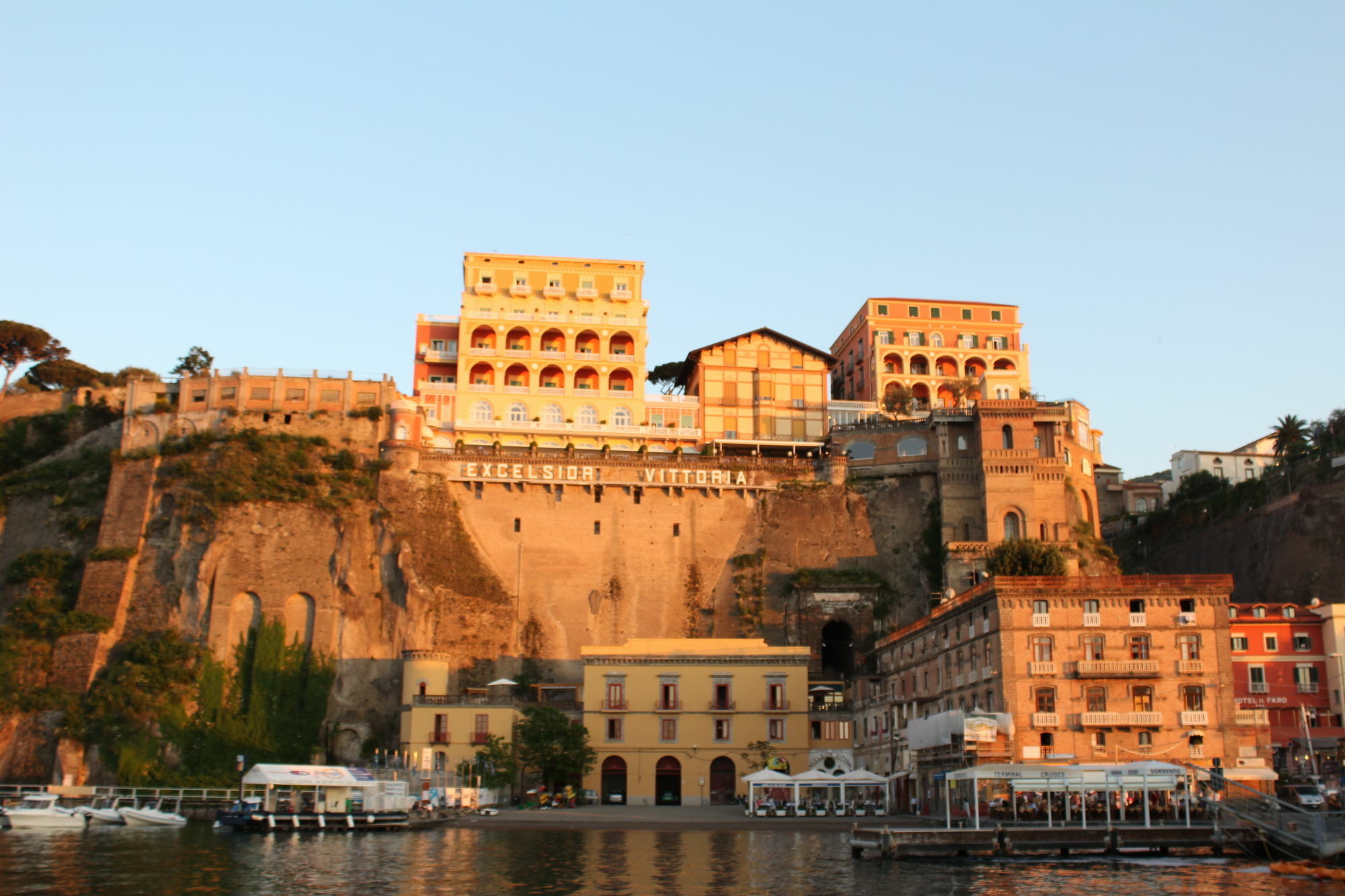 Surriento Suites Sorrento Luaran gambar